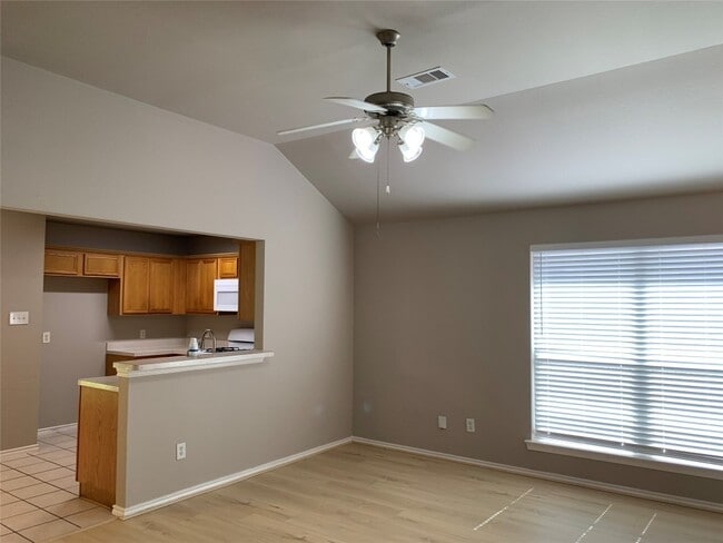 Photo - 5739 Wandering Creek Dr