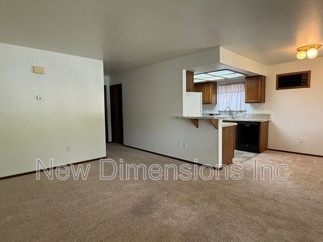 Photo - 3679 Grant Dr