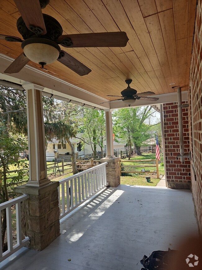 Building Photo - 226 N Ridge Ave Rental