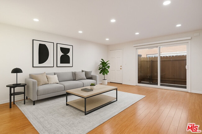 918 17th St Unit 2