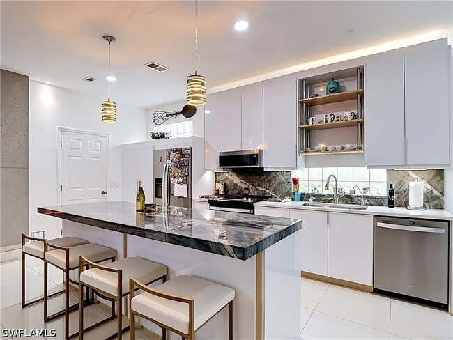 Photo - 10735 San Tropez Cir