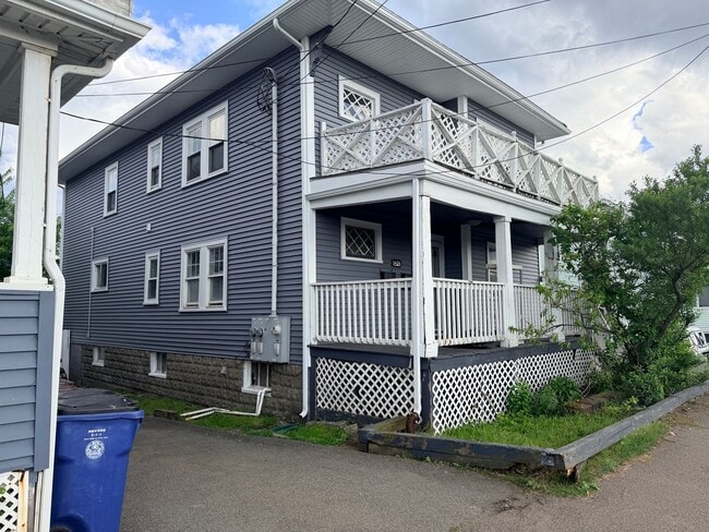 Building Photo - North Shore Road Unit North Shore Rd  2