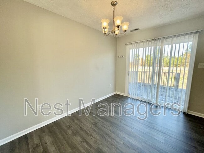 Photo - 184 Brandywood Ct