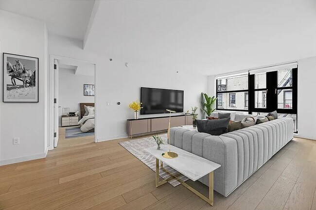 Photo - 171 Suffolk St Unit 4K