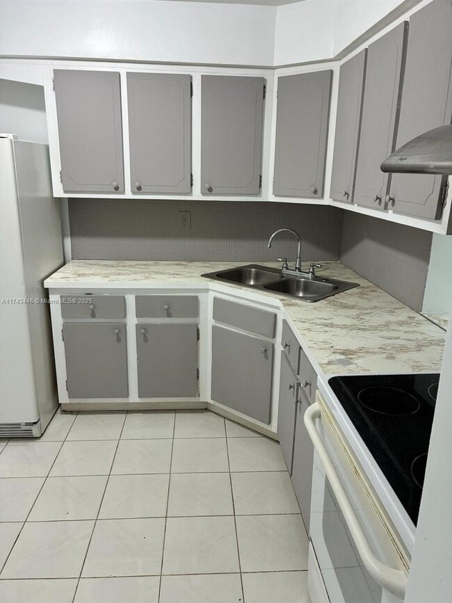 Photo - 1450 NE 191st St Unit 205