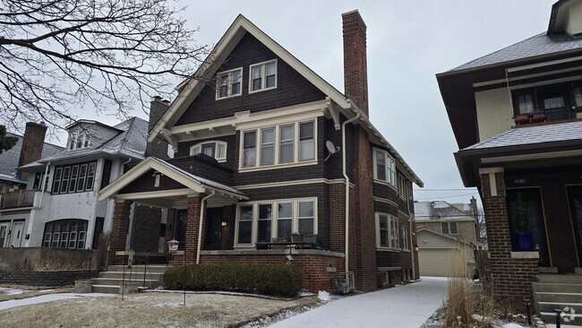 Building Photo - 3416 N Downer Ave Rental