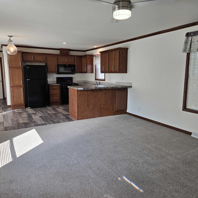 318 Autumn Park Dr