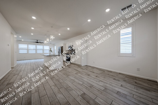 Photo - 1857 W 22nd Ave