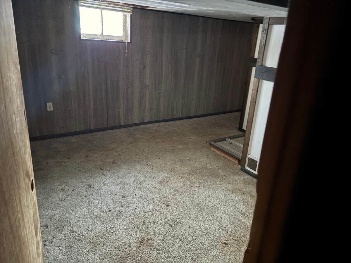 Photo - 135 Chandler Blvd