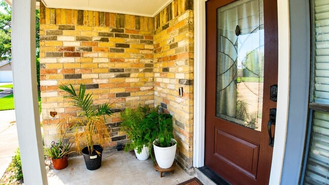 Photo - 20434 Blue Juniper Dr