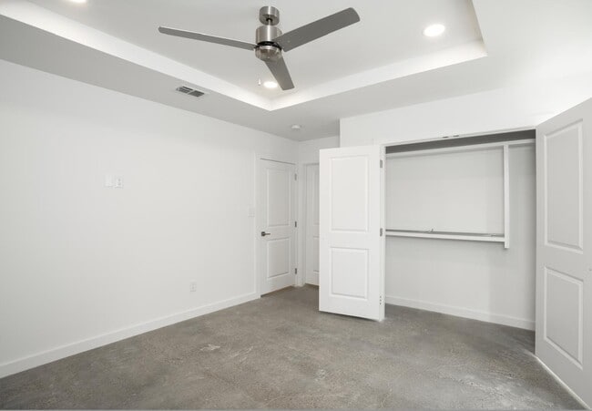 Photo - 4000 Peach Ln