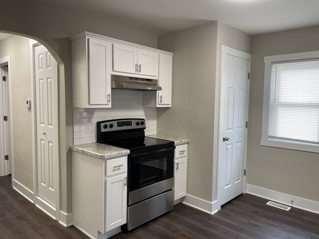 Photo - 1878 Sequoia St