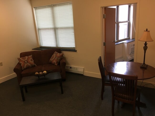 Photo - RIDGETOP Apartments in Collegetown