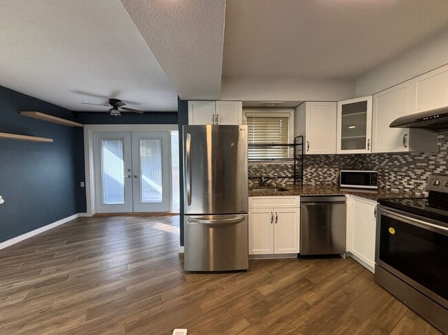 Photo - 6819 Linden Av Unité Top