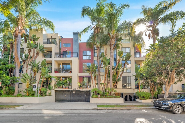 Photo - 12000 Goshen Ave