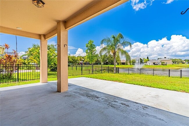 Photo - 643 Willett Dr