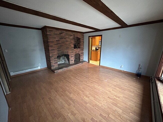 Photo - 1098 Western Ave