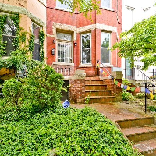 Building Photo - 118 W St NW Rental