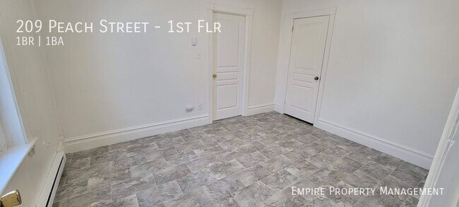 Photo - 209 N Peach St Unit 1st Flr
