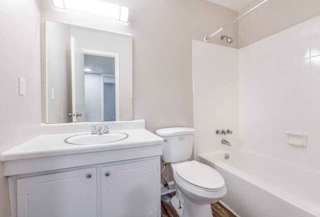 Photo - Maple Way Apartments