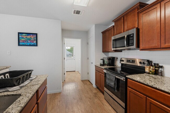404 Sloan St Unit SI ID1492690P
