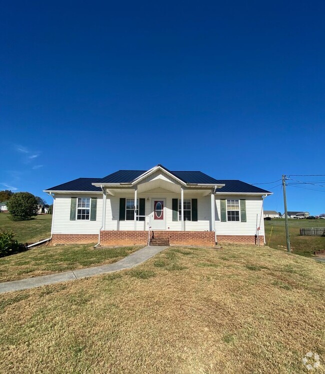 Building Photo - 1887 Warrensburg Rd Rental