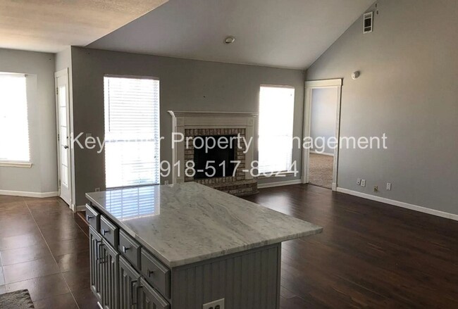 Photo - 3 Bed 2 Bath Broken Arrow
