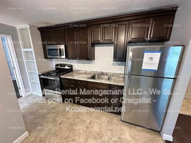 Photo - 901 N 16 St Unit #204