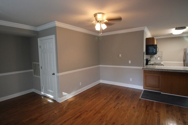 Photo - 117 Perrin St Unit 3