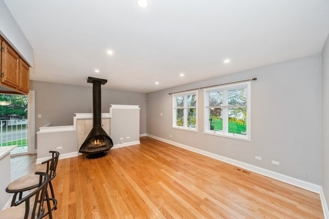 Photo - 608 W Inverrary Ln