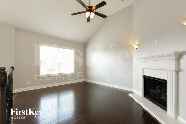 Photo - 1145 Stillwood Dr