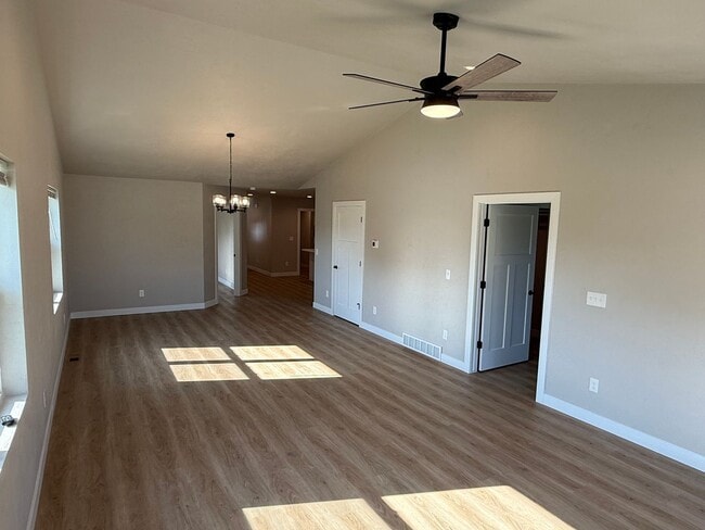 Photo - 830 Highland Park Rd Unit 830