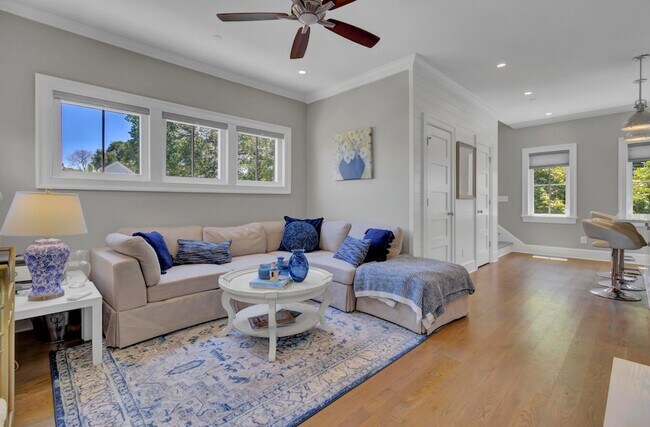 Photo - 315 Ashley Ave