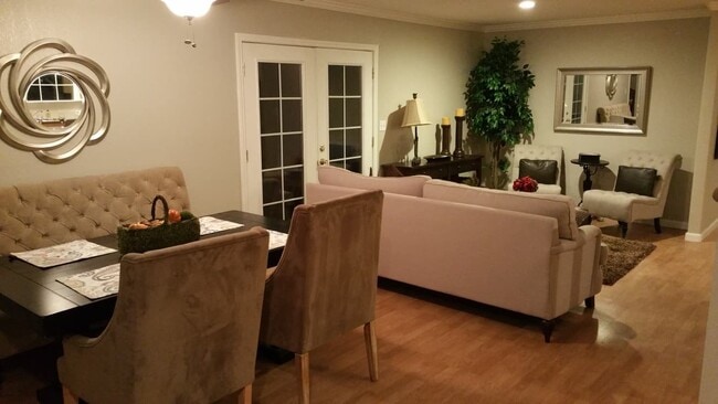 Photo - 87 Panoramic Way