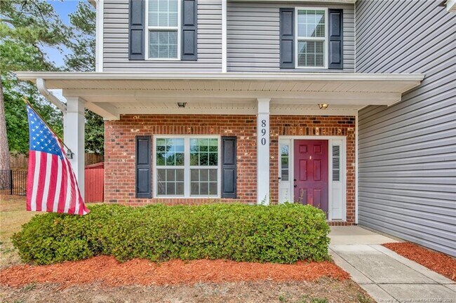 Photo - 890 Duval Dr