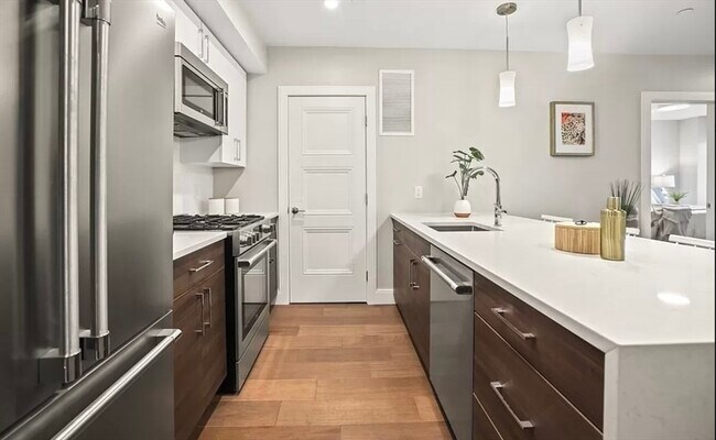 Photo - 425 Lagrange St Unit 210