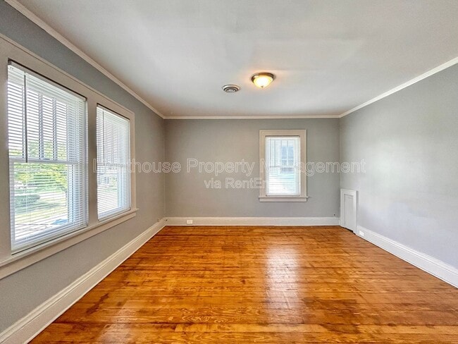 Photo - 81 Delaware Ave