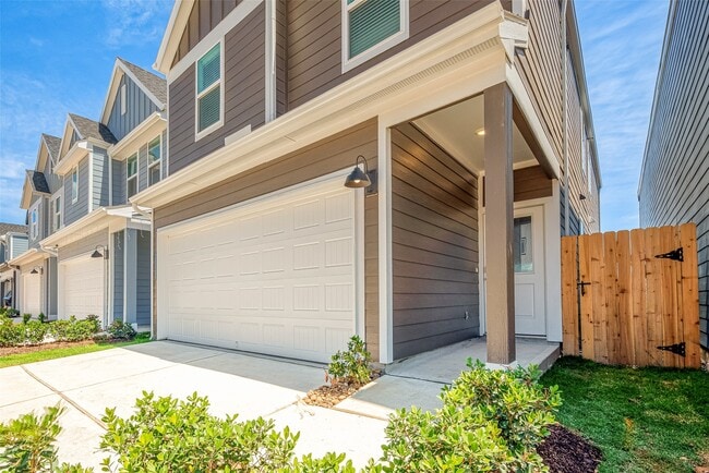 Photo - 3523 Adelie Ln