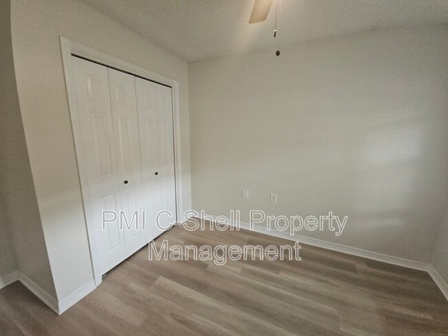 Photo - 111 Wildflower Ln