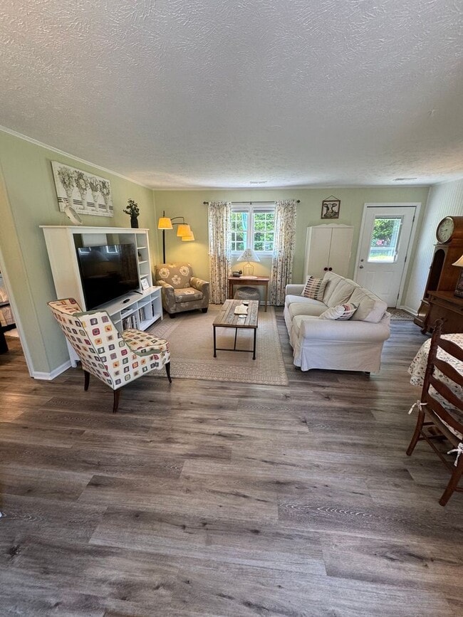 135 Westwinds Drive