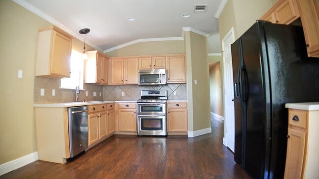 4140 Rocky Mountain Trail