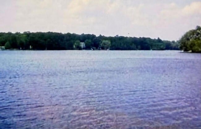 Photo - 190 E Shore Dr