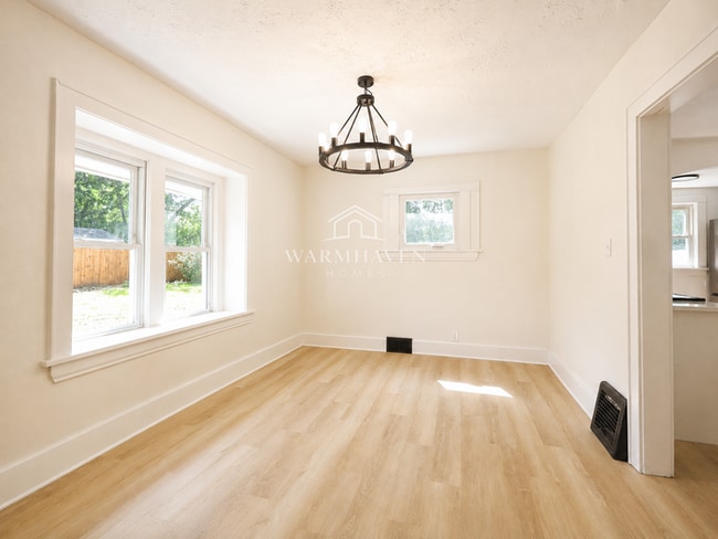 Photo - 804 Beardsley St