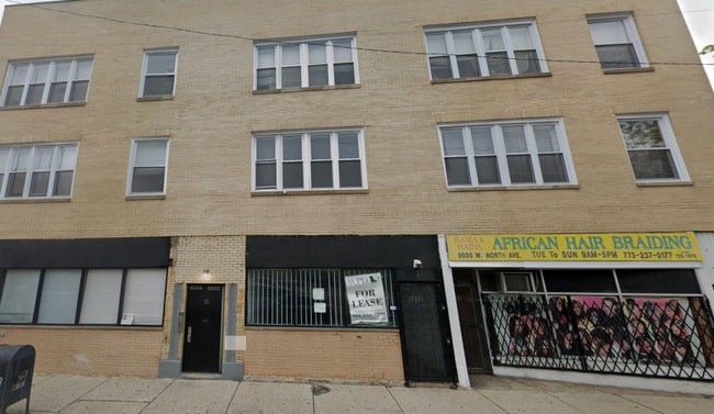 Photo - 2 bedroom in Chicago IL 60639 Unit LeClaire GDN