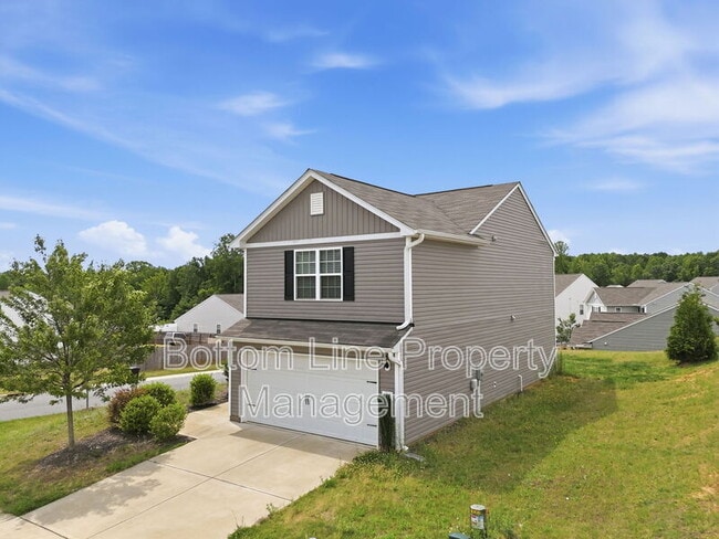 Photo - 295 Windbreak Ln