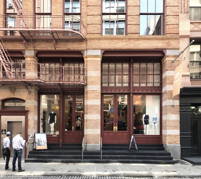 Photo - 102-104 Wooster St