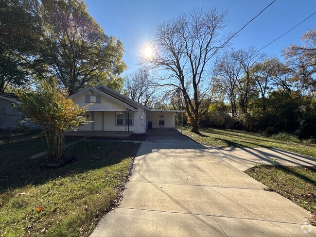 Building Photo - 405 N 23rd St Rental