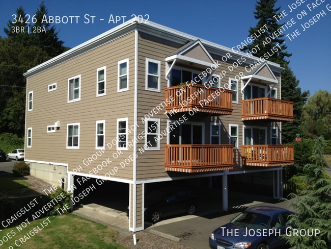 Building Photo - 3426 Abbott St Unit Apt 202
