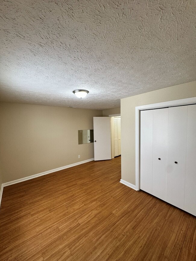 Photo - 302 Olive St Unit 202