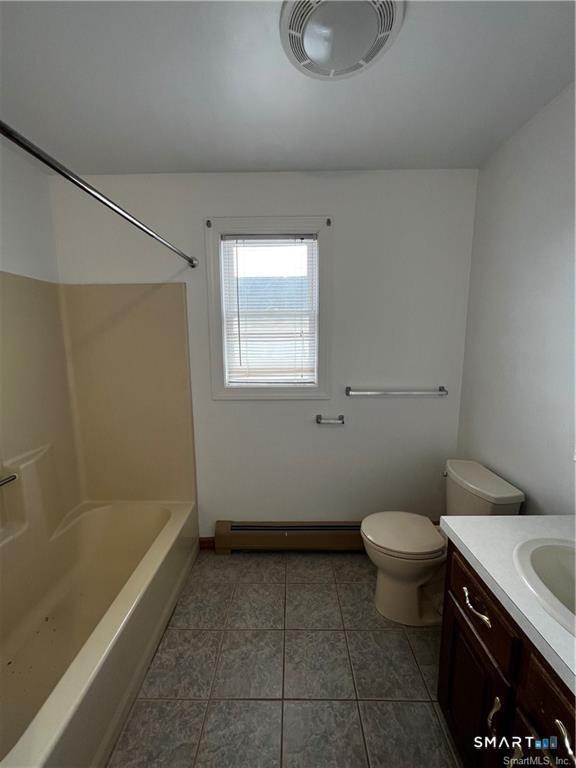 Photo - 58 Charles St